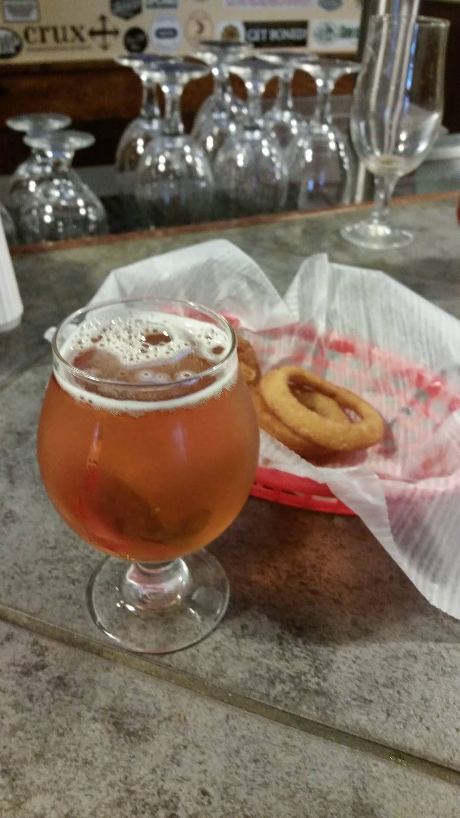 Fosters Grille | restaurant | 5007- E, Westone, Chantilly, VA 20151, USA | 7033783797 OR +1 703-378-3797