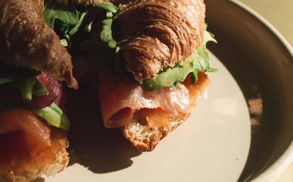 Common Good Cafe & Social House | cafe | 85 Bayfield St, Barrie, ON L4M 3A7, Canada | 7057342227 OR +1 705-734-2227