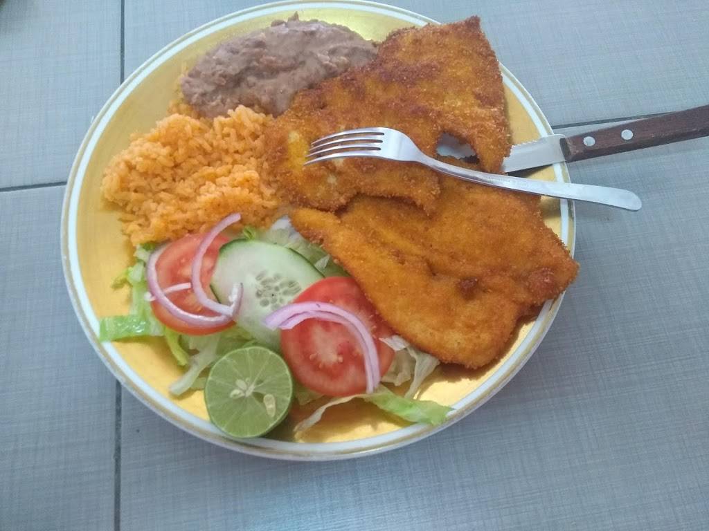 Antojitos Los Panchos | restaurant | Nueva Tijuana, 22435 Tijuana, B.C., Mexico | 016643068249 OR +52 664 306 8249