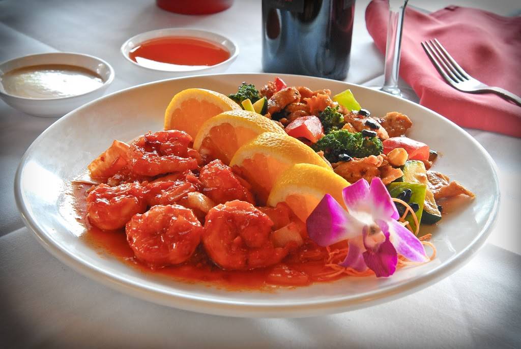 Red Bowl Asian Bistro | restaurant | 6360 Plantation Center Dr, Raleigh, NC 27616, USA | 9197909222 OR +1 919-790-9222