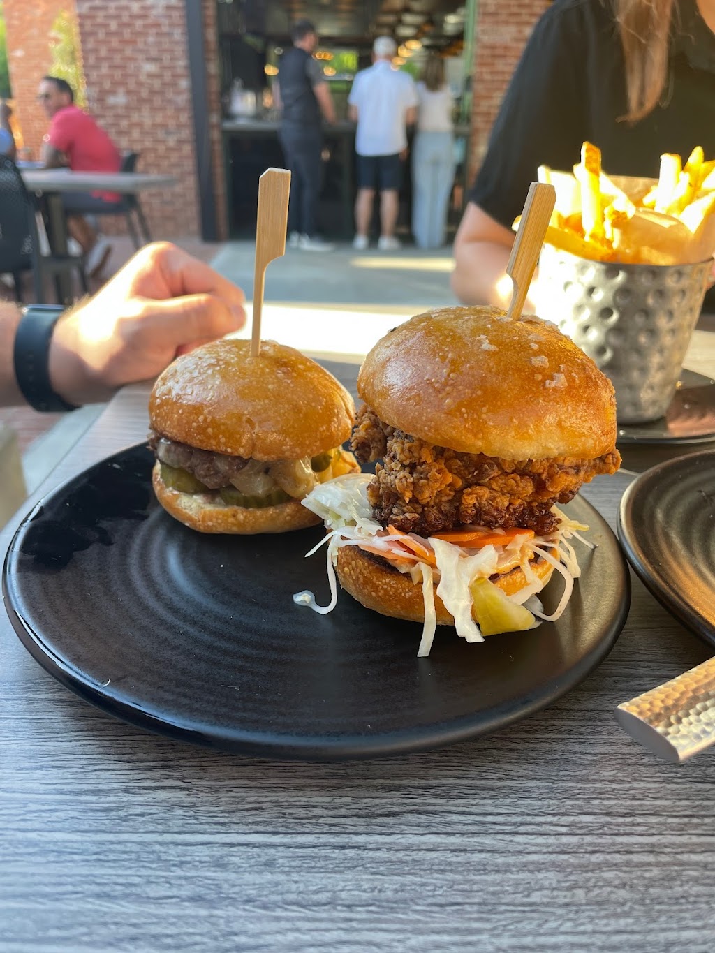 The Bellwether | restaurant | 941 S Main St, Greenville, SC 29601, USA | 8647810140 OR +1 864-781-0140