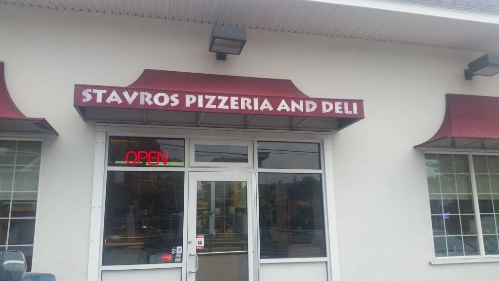 Stavros Pizzeria & Deli | restaurant | 425 Forest Ave, Portland, ME 04101, USA | 2077619200 OR +1 207-761-9200