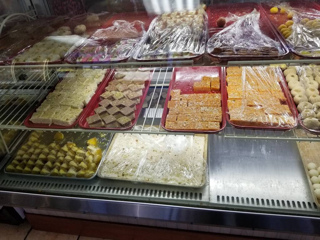 Aangan Sweets & Catering | meal takeaway | 9020 Sutton Pl, Hamilton, OH 45011, USA | 5138078703 OR +1 513-807-8703