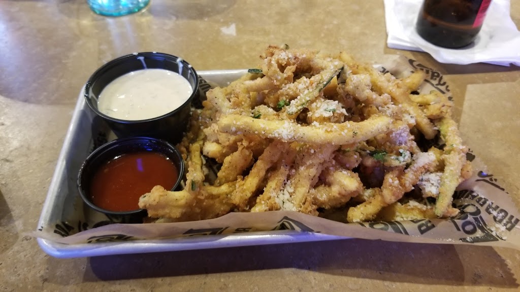 Logans Roadhouse | restaurant | 201 Constitution Dr W, Monroe, LA 71292, USA | 3183619961 OR +1 318-361-9961