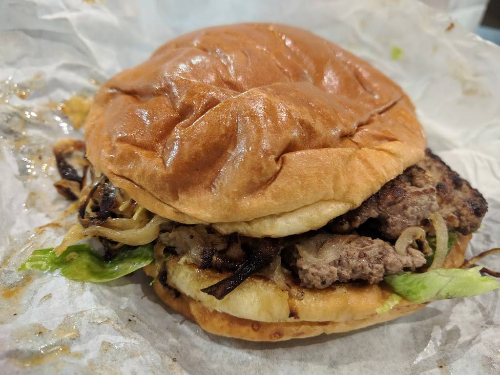 Tuckers Onion Burgers | restaurant | 2166 24th Ave NW, Norman, OK 73069, USA | 4055617373 OR +1 405-561-7373