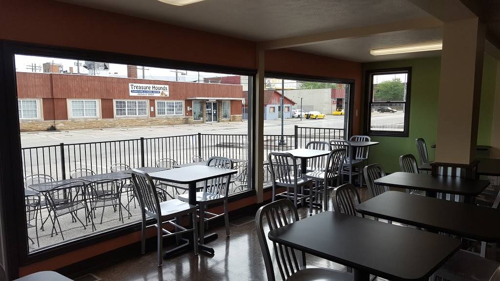 Los Primos Mexican Grill | restaurant | 124 W Jefferson St, Goshen, IN 46528, USA | 5749715223 OR +1 574-971-5223