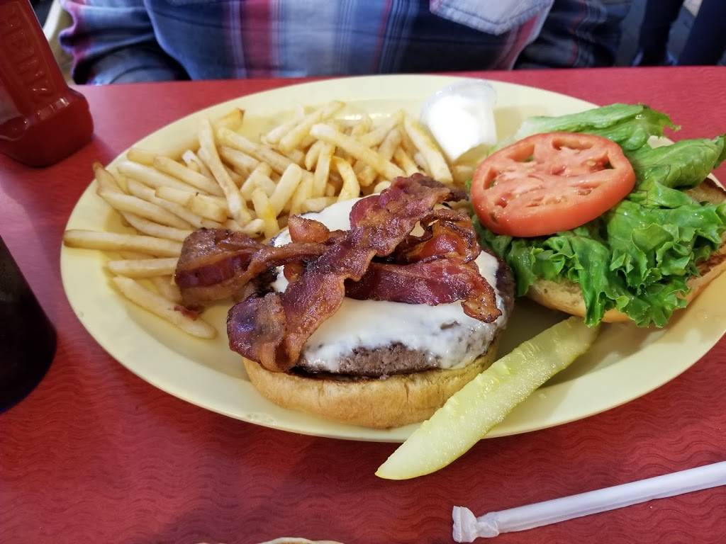 City Diner | restaurant | 2237 W Broad St, Richmond, VA 23220, USA | 8042541974 OR +1 804-254-1974