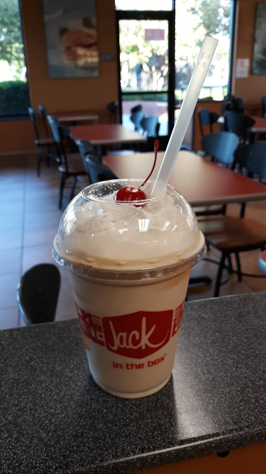 Jack in the Box | restaurant | 4820 Laguna Blvd, Elk Grove, CA 95758, USA | 9166836545 OR +1 916-683-6545