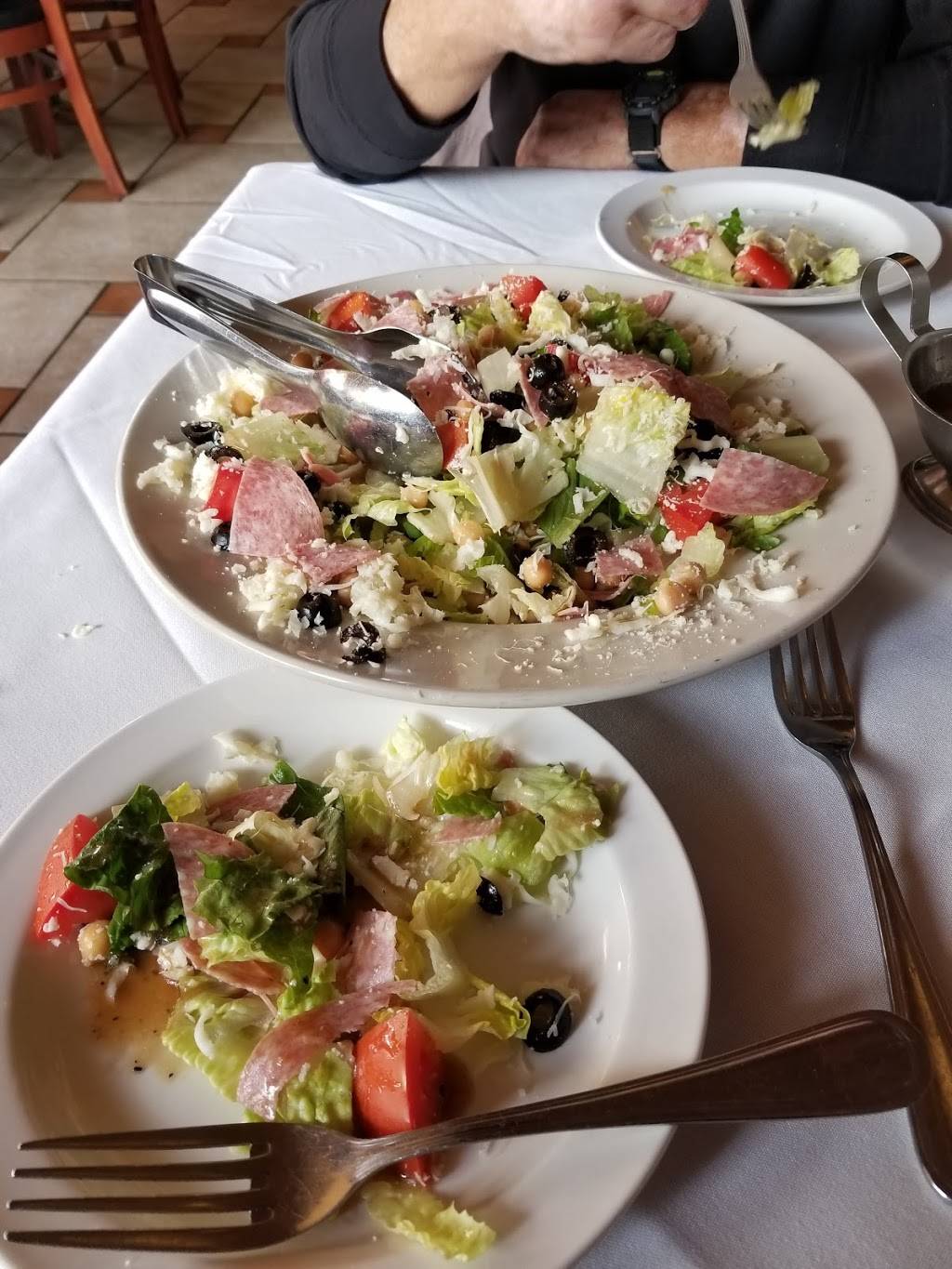 Bella Cucina | restaurant | 27911 Seco Canyon Rd, Santa Clarita, CA 91350, USA | 6612631414 OR +1 661-263-1414