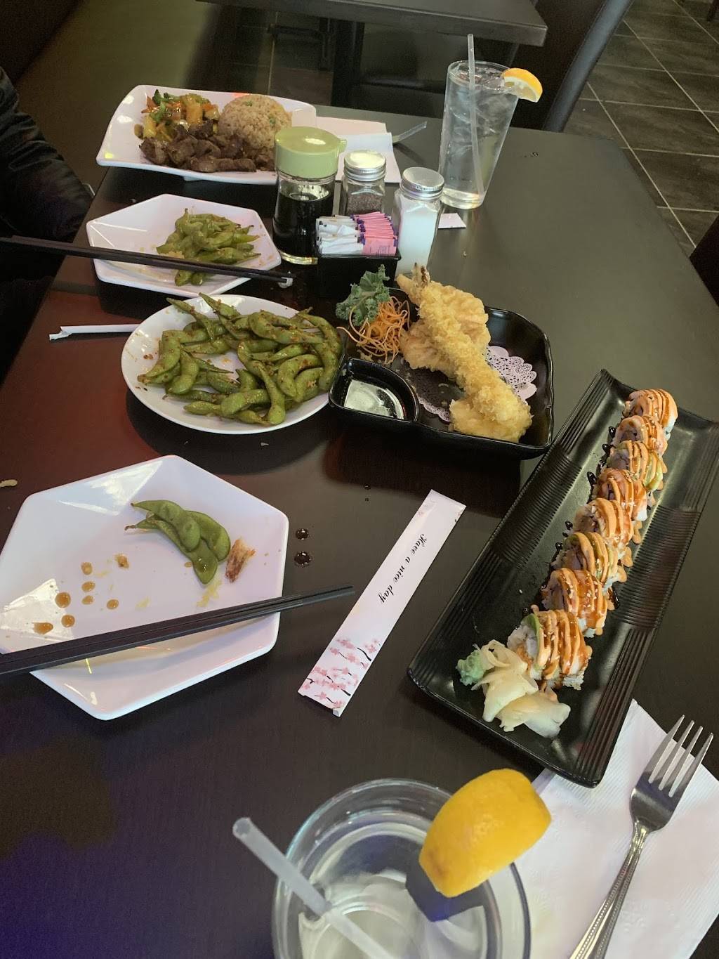 Ume Japanese Restaurant | restaurant | 1516 SW 27th St, El Reno, OK 73036, USA | 4053975817 OR +1 405-397-5817