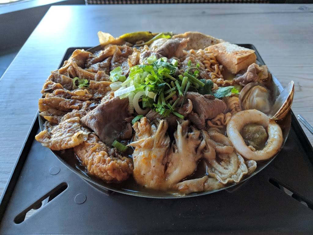 Boiling Point | cafe | 19600 Vallco Pkwy, Cupertino, CA 95014, USA | 4082739088 OR +1 408-273-9088