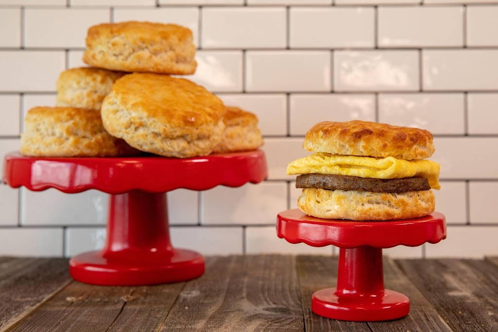 Hardees | restaurant | 4652 US-90, Marianna, FL 32446, USA | 8505262428 OR +1 850-526-2428