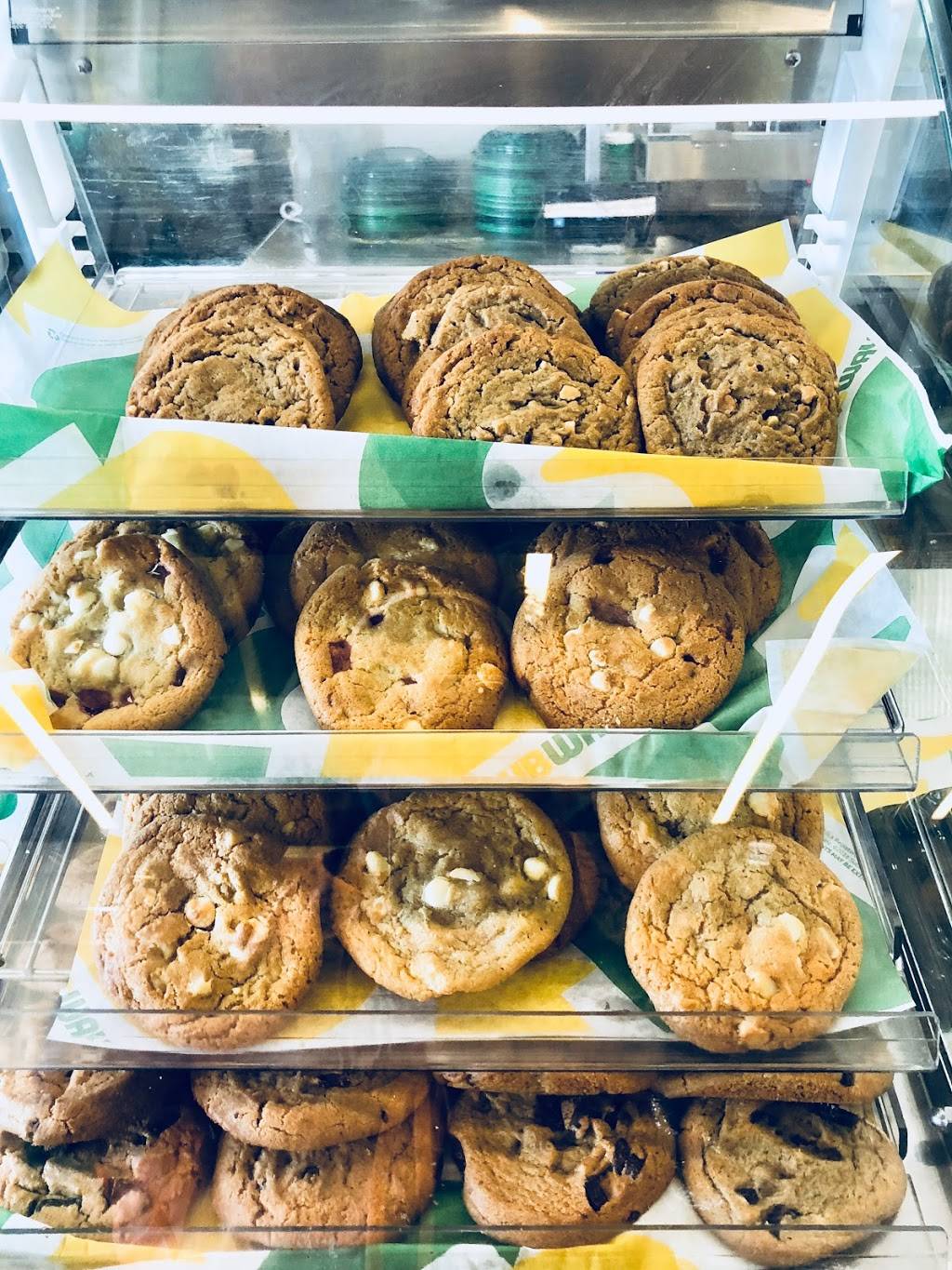 Subway | restaurant | 1001 S Dillard St, Winter Garden, FL 34787, USA | 4078772662 OR +1 407-877-2662