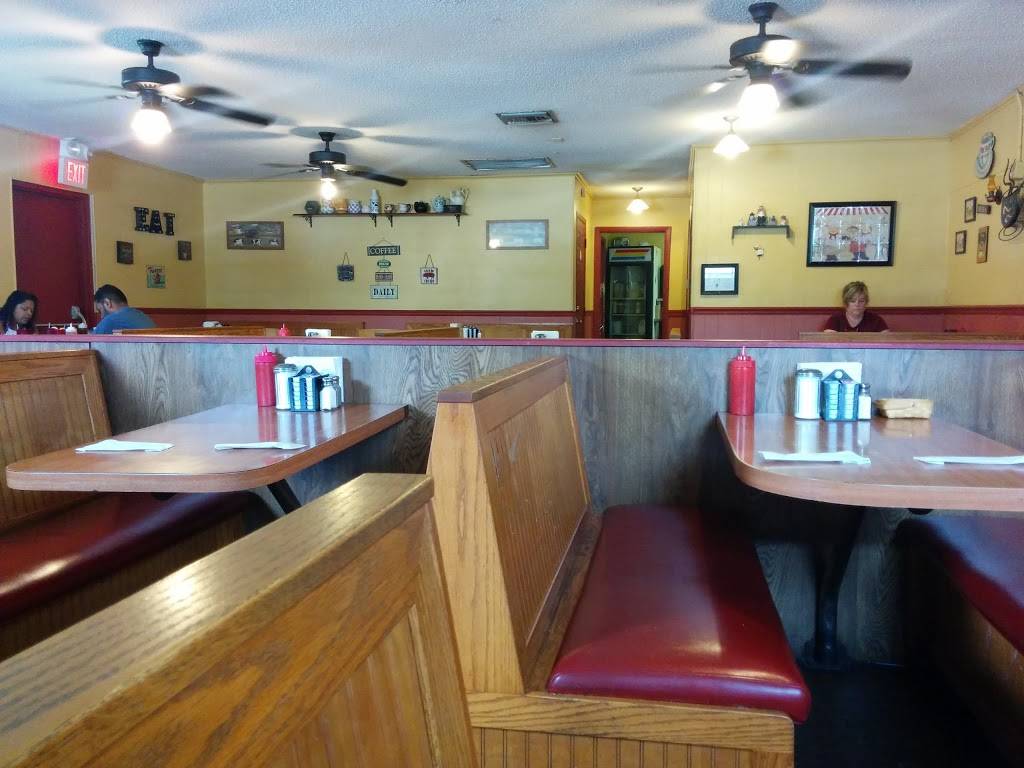 Cafe Perks | restaurant | 2101 S French Ave, Sanford, FL 32771, USA | 4073225863 OR +1 407-322-5863