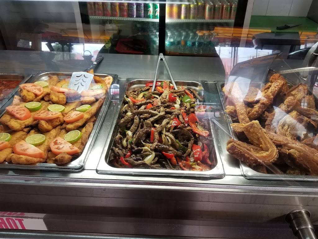 El Castillo De Las Frutas | restaurant | 1101 W Flagler St, Miami, FL 33130, USA | 3055483800 OR +1 305-548-3800