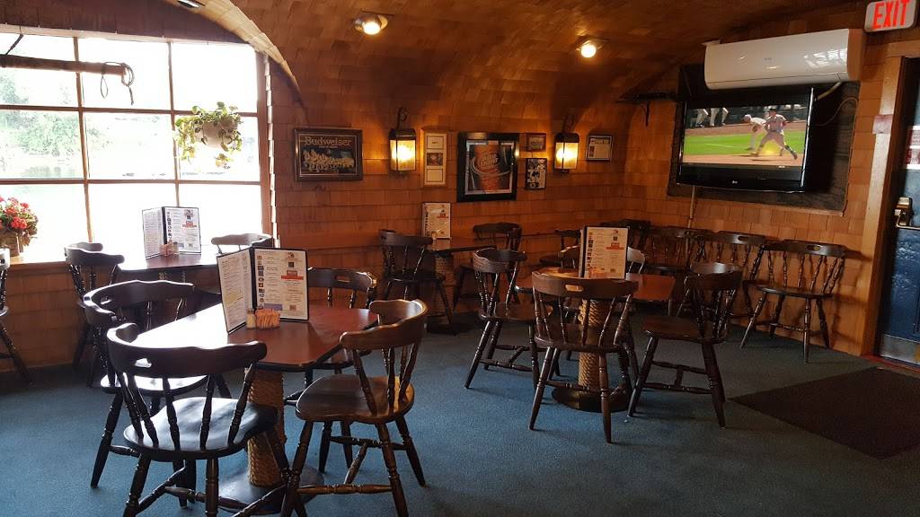 Warrens Lobster House | restaurant | 11 Water St, Kittery, ME 03904, USA | 2074391630 OR +1 207-439-1630