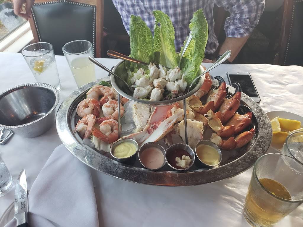 Charleys Steak House | restaurant | 4444 W Cypress St, Tampa, FL 33607, USA | 8133539706 OR +1 813-353-9706