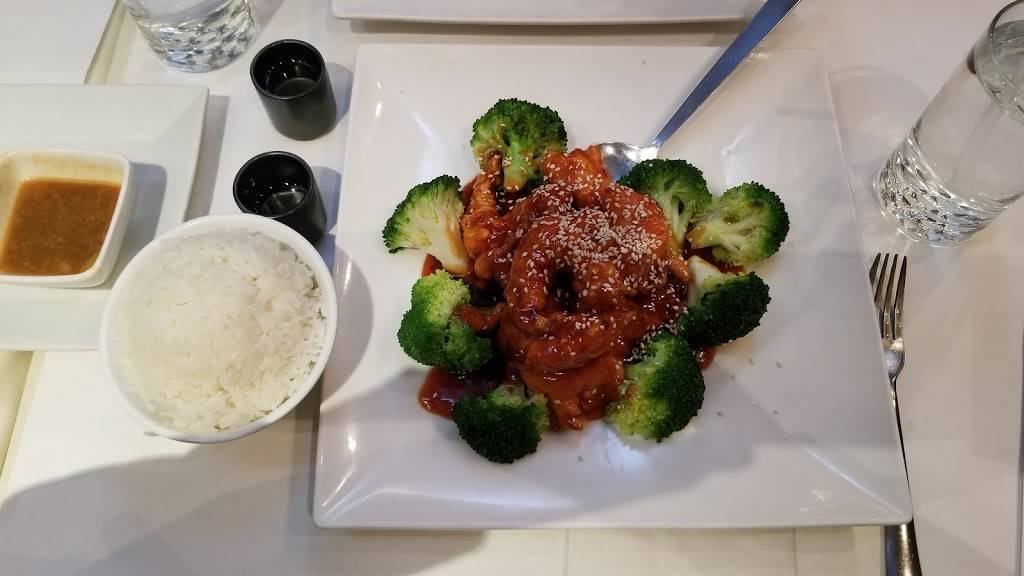 Pearls | restaurant | 796 Amsterdam Ave, New York, NY 10025, USA | 2127490300 OR +1 212-749-0300