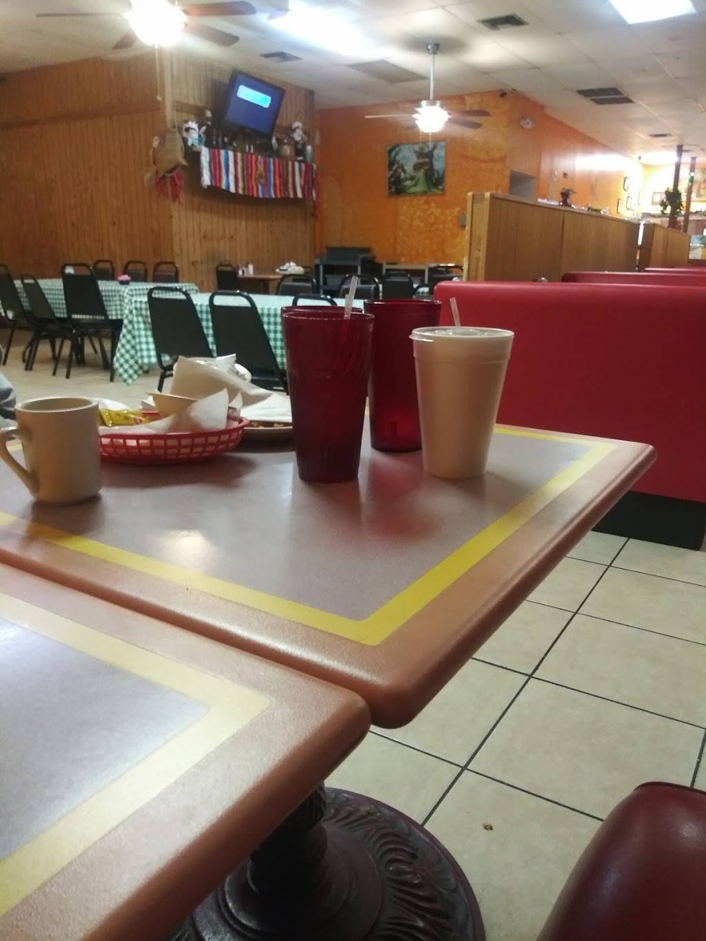 Taqueria El Rancho De Jalisco | restaurant | 1955 Dollarhide Ave, San Antonio, TX 78223, USA | 2103338055 OR +1 210-333-8055