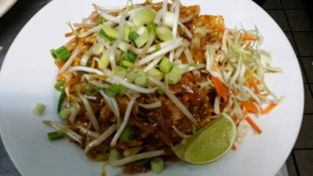 Siam Thai Cuisine | restaurant | 820 S MacArthur Blvd, Coppell, TX 75019, USA | 9724621584 OR +1 972-462-1584