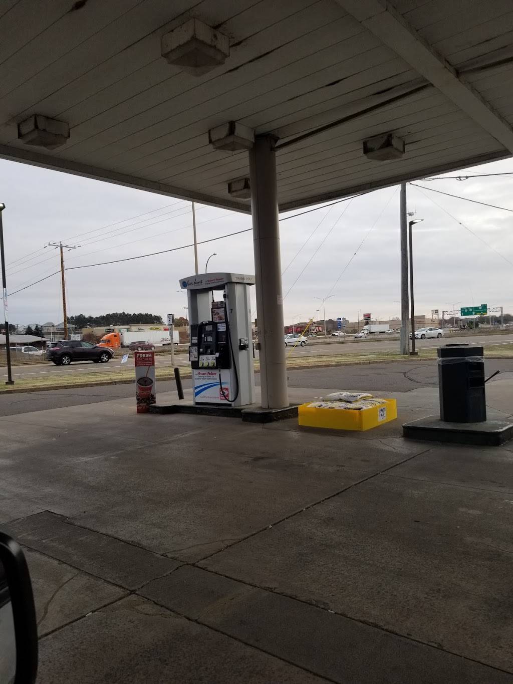 Holiday Stationstores | cafe | 1920 Crest View Dr, Hudson, WI 54016, USA | 7153867799 OR +1 715-386-7799