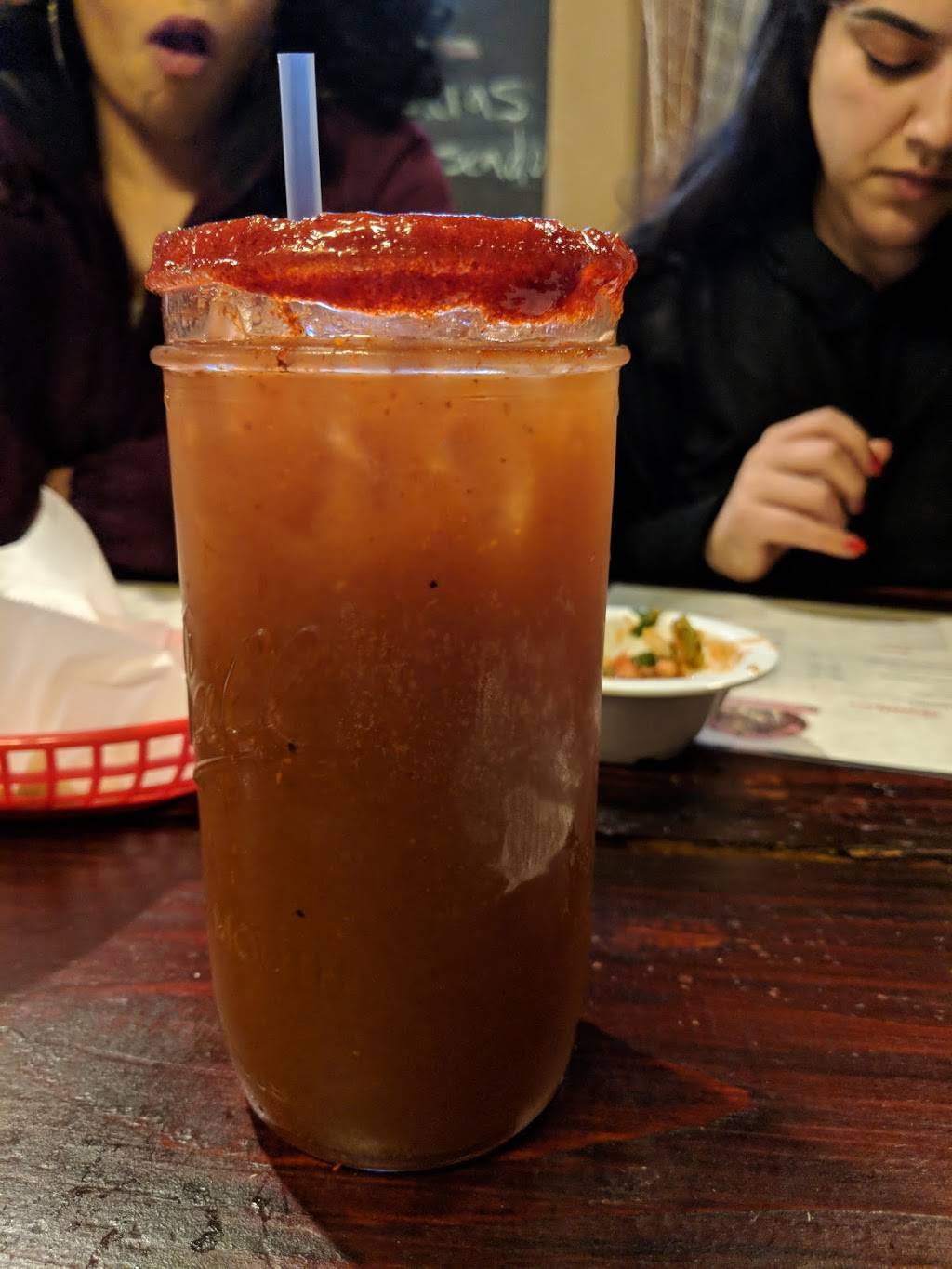 Catch 818 Mariscos | restaurant | 7900 Woodley Ave, Van Nuys, CA 91406, USA | 8184538407 OR +1 818-453-8407