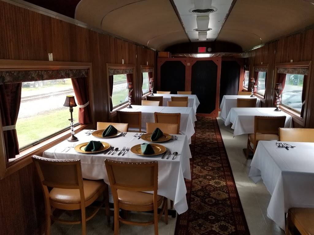 The Old Train Depot | restaurant | 115 E Market St, Pierceton, IN 46562, USA | 5745942090 OR +1 574-594-2090