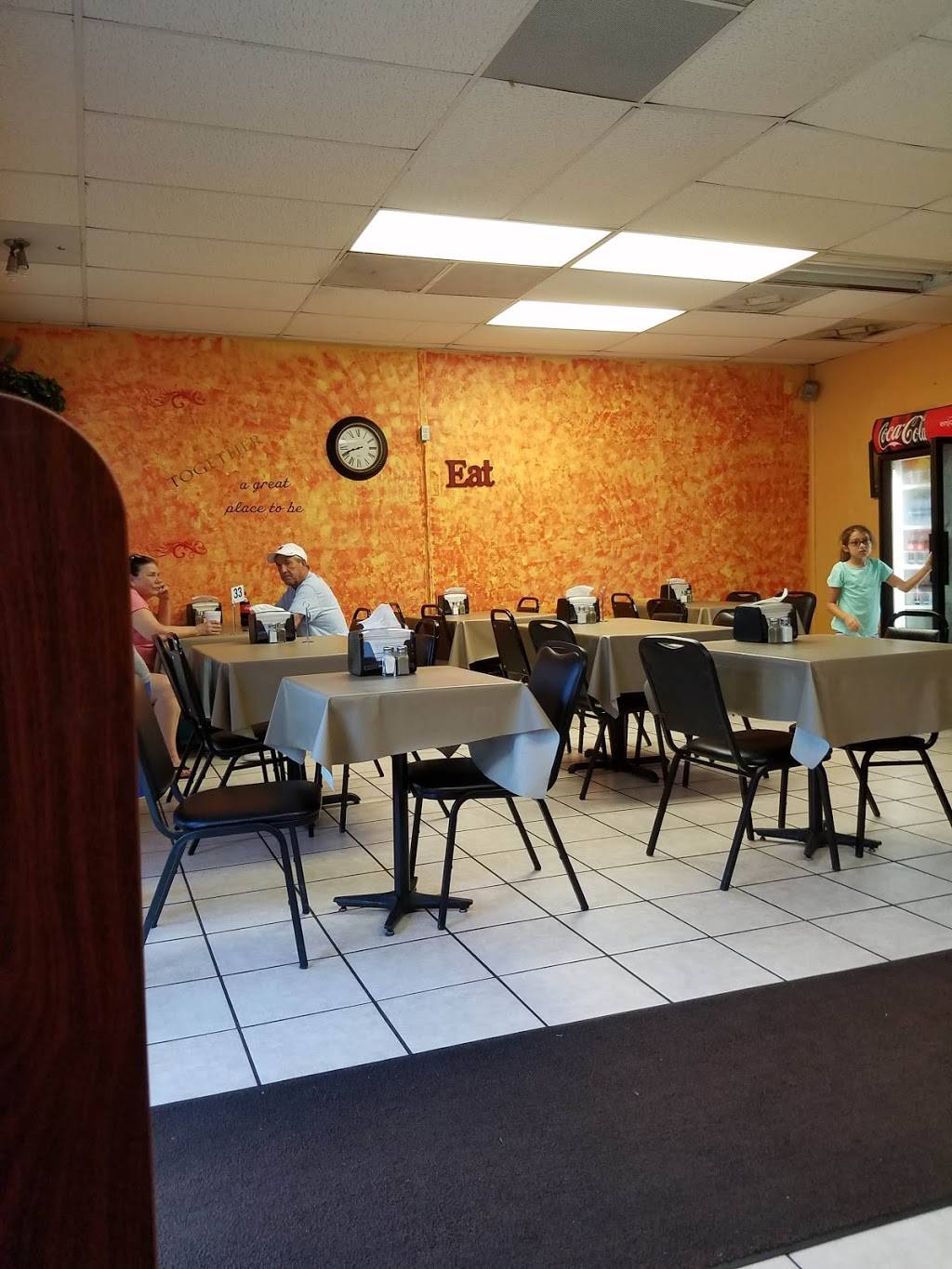 Downtown Tacos | restaurant | 8 Circle Way St, Lake Jackson, TX 77566, USA | 9792669316 OR +1 979-266-9316