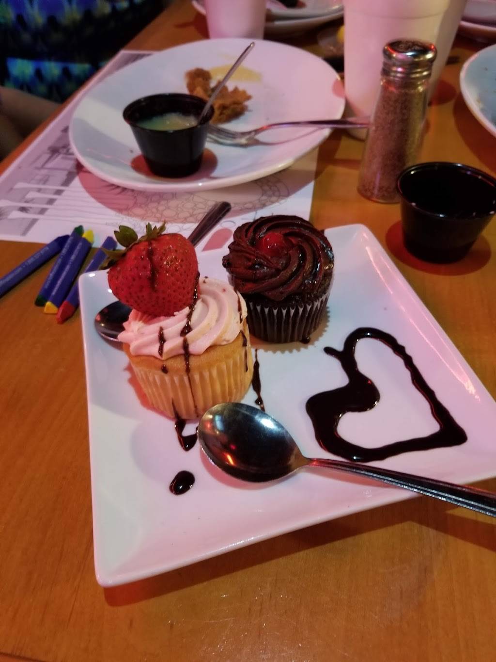 The Oasis Southwest Grill | restaurant | 540 Powell Dr, Madisonville, KY 42431, USA | 2708243993 OR +1 270-824-3993