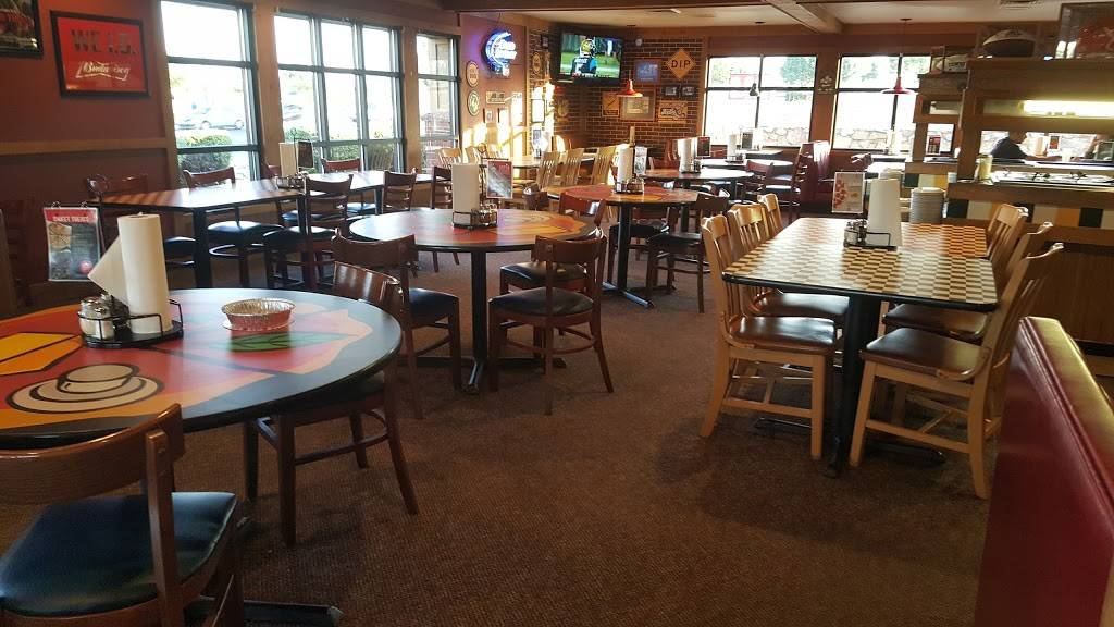 Pizza Hut | meal delivery | 1571 N Zaragoza Rd, El Paso, TX 79936, USA | 9158552335 OR +1 915-855-2335