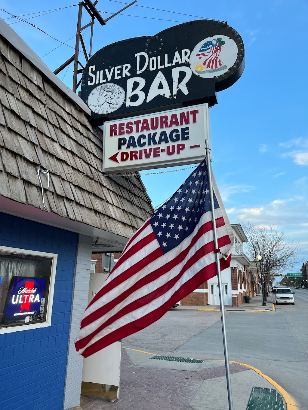 The Silver Dollar Bar & Scrappy’s Grill | restaurant | 121 S Main, Lusk, WY 82225, USA | 3073342346 OR +1 307-334-2346