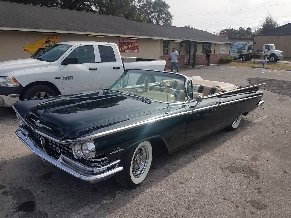 Terrys Place | restaurant | 4121 NE 36th Ave, Ocala, FL 34479, USA | 3527323820 OR +1 352-732-3820