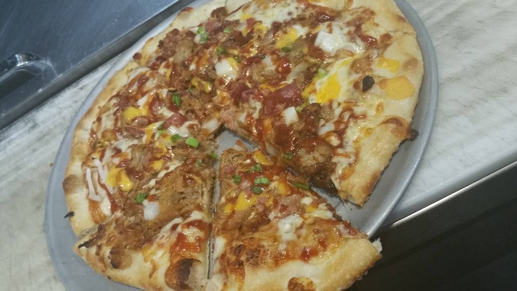 Dianes Villa Nova | restaurant | 5 Brimfield Rd, Holland, MA 01521, USA | 4132459090 OR +1 413-245-9090