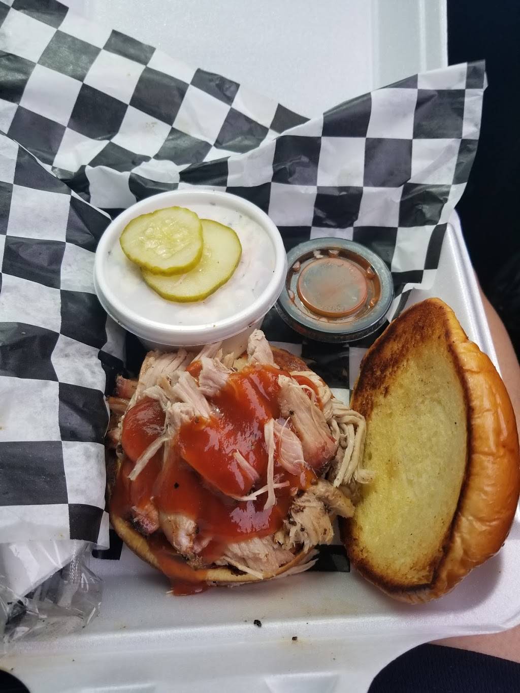 Rusted Silo Southern BBQ & Brew House | restaurant | 411 N State St, Lizton, IN 46149, USA | 3179946145 OR +1 317-994-6145