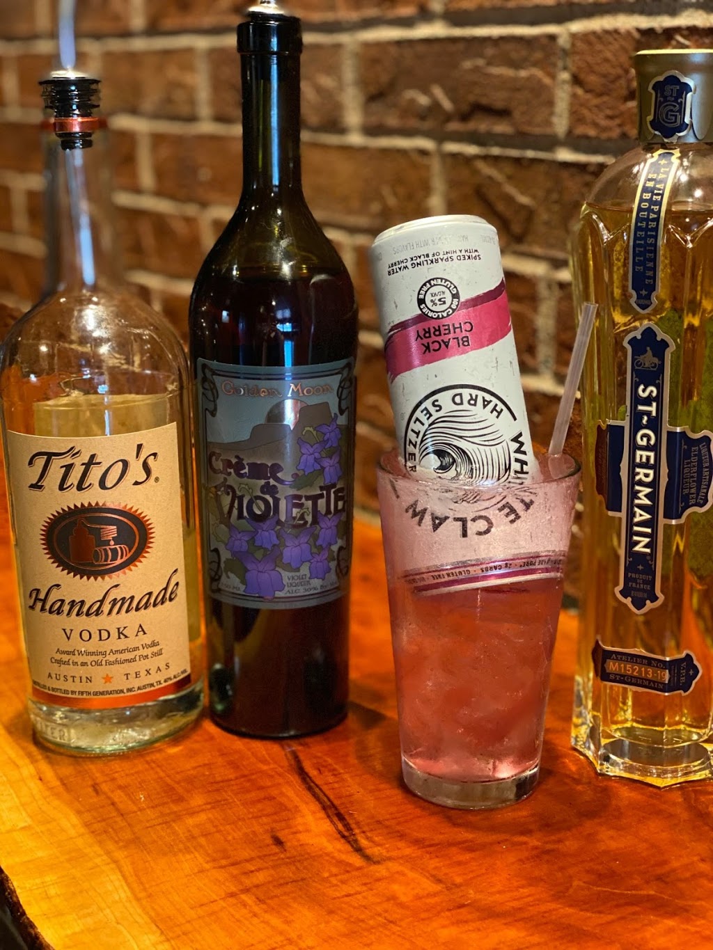 21st In Germantown | restaurant | 1481 S Shelby St, Louisville, KY 40217, USA | 5026547221 OR +1 502-654-7221