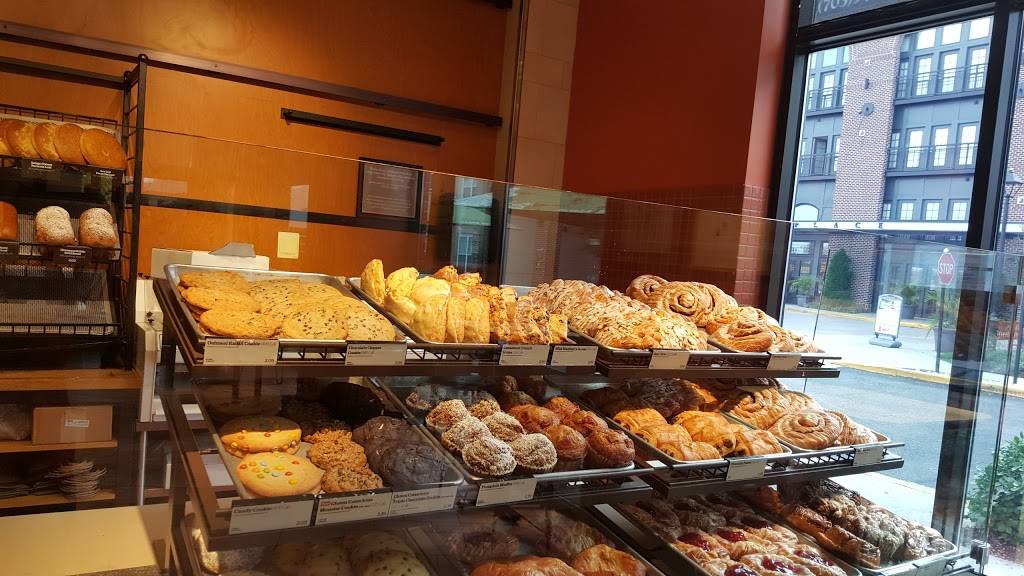Panera Bread | cafe | 5578 Vincent Gate Terrace, Alexandria, VA 22312, USA | 7036585204 OR +1 703-658-5204