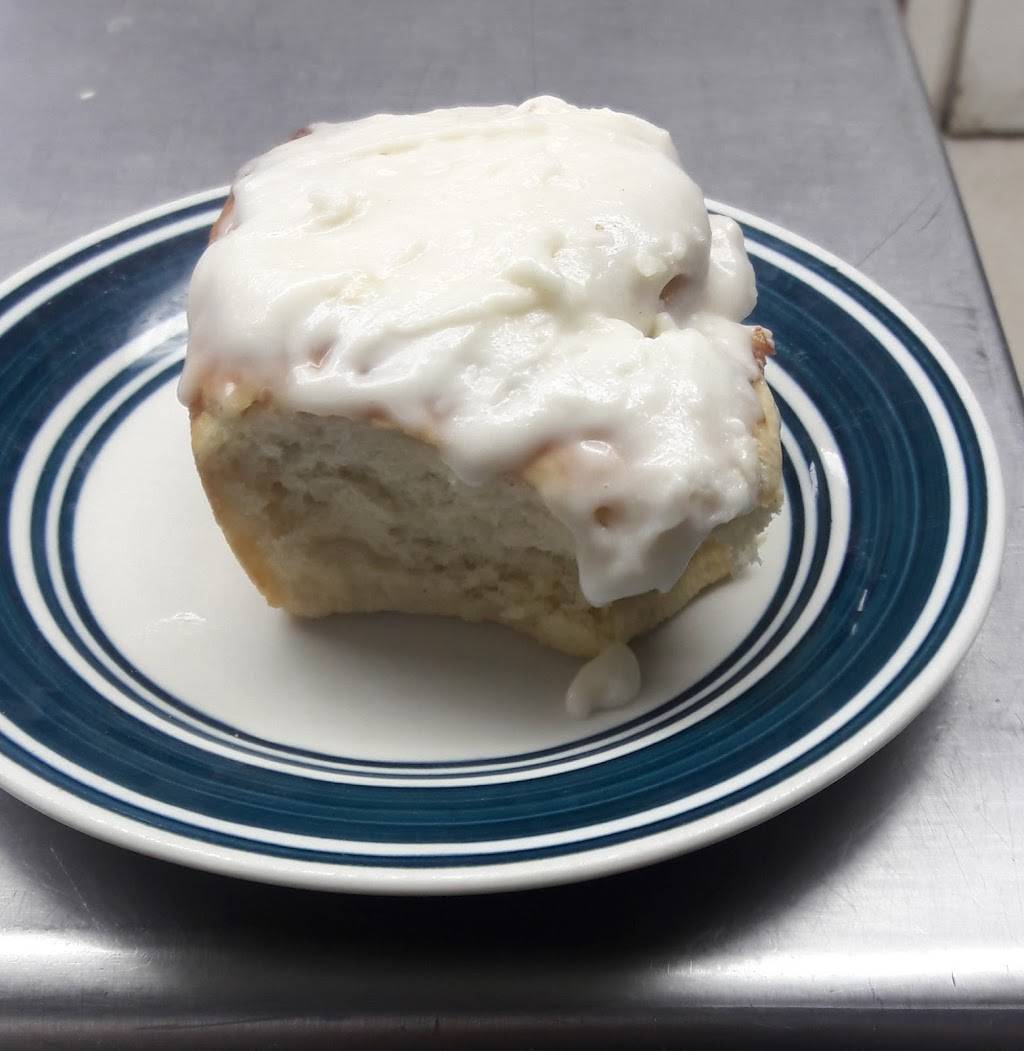 Harvest Table Diner | restaurant | 120 S Center St, Saybrook, IL 61770, USA | 3094759159 OR +1 309-475-9159