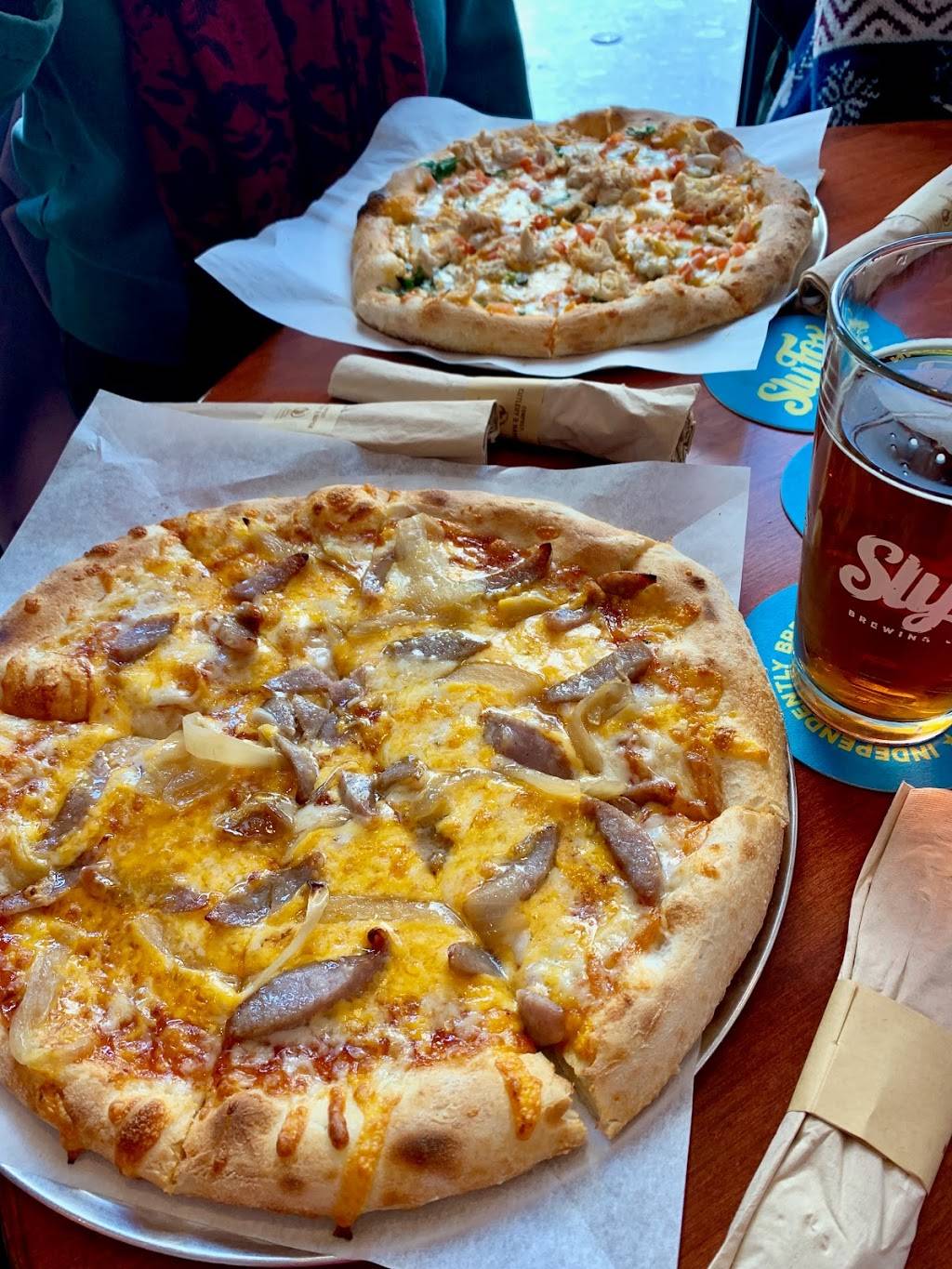 Sly Fox Taphouse at the Point | restaurant | 300 Liberty Ave Suite 100, Pittsburgh, PA 15222, USA | 4125867474 OR +1 412-586-7474