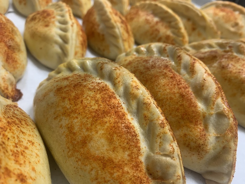 Noras Empanada Factory | restaurant | 29955 Technology Dr Suite 101, Murrieta, CA 92563, USA | 9517953111 OR +1 951-795-3111