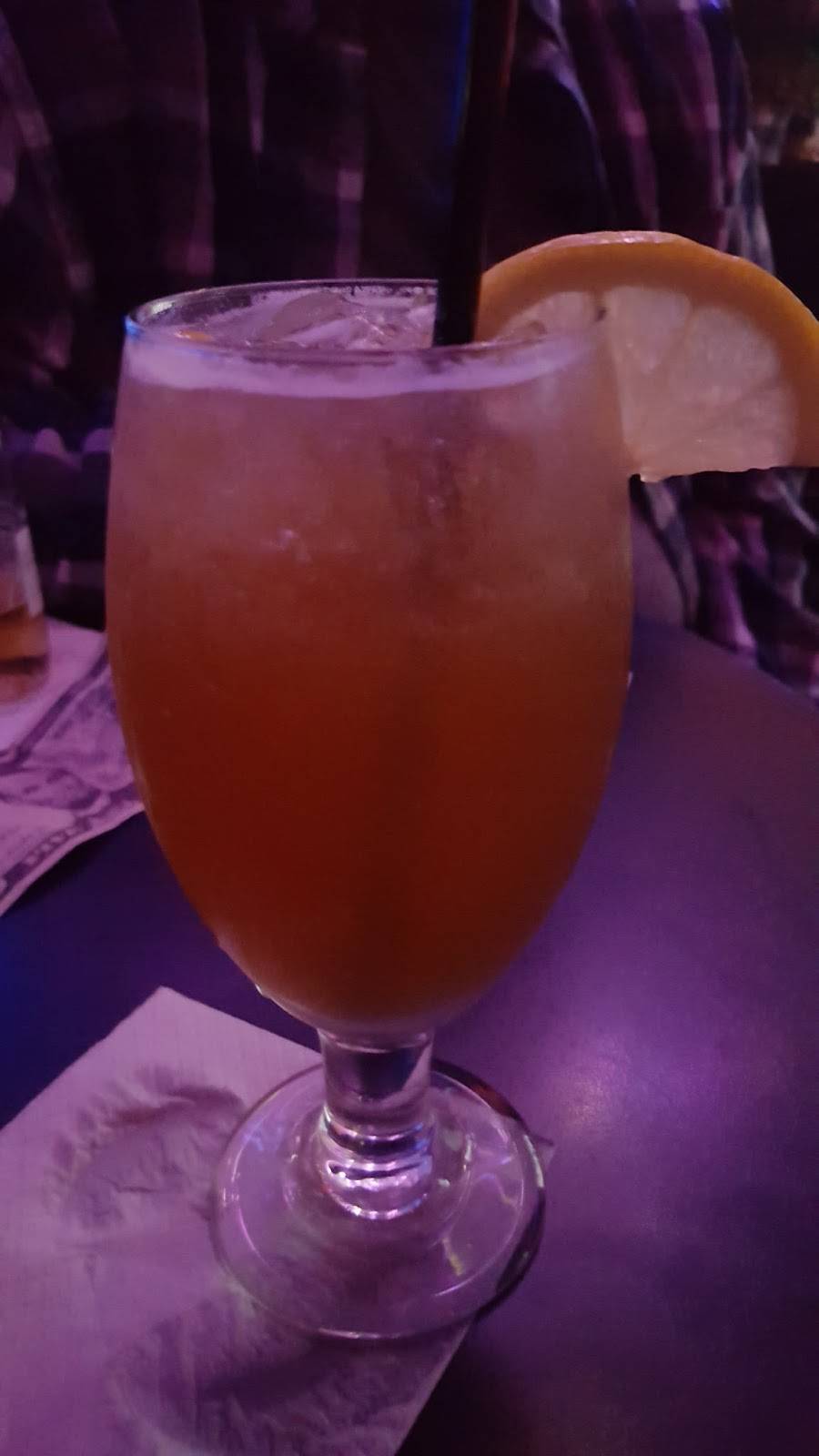 Yo Maxis Bar & Grill | restaurant | 423 W Bristol St, Philadelphia, PA 19140, USA | 2673355238 OR +1 267-335-5238