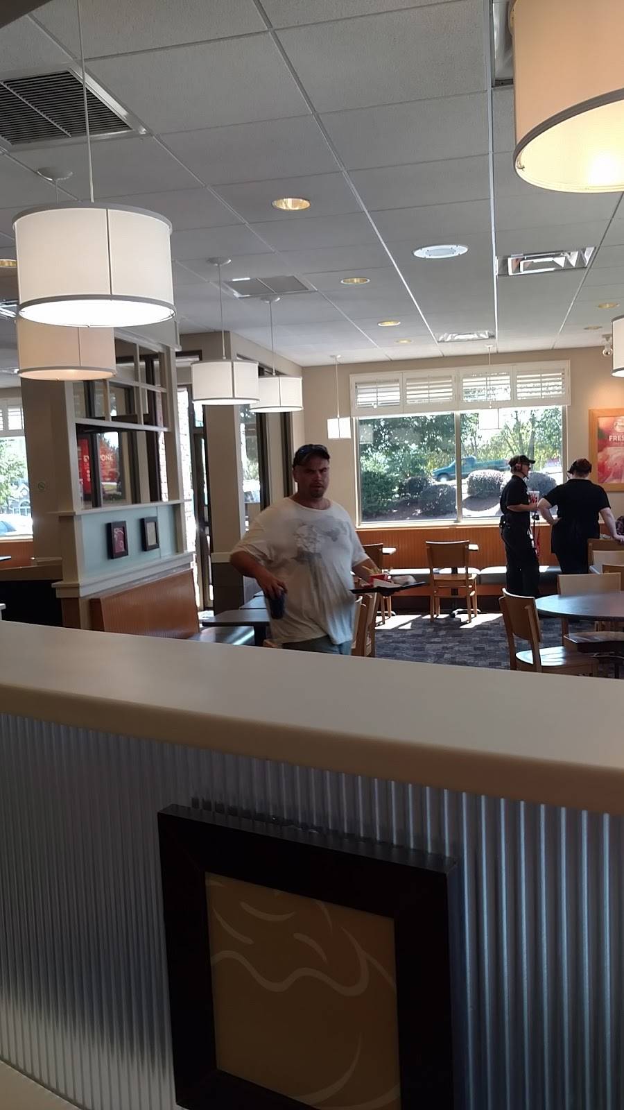 Wendys | restaurant | 101 Riverpoint Pkwy, Canton, GA 30114, USA | 7703454981 OR +1 770-345-4981