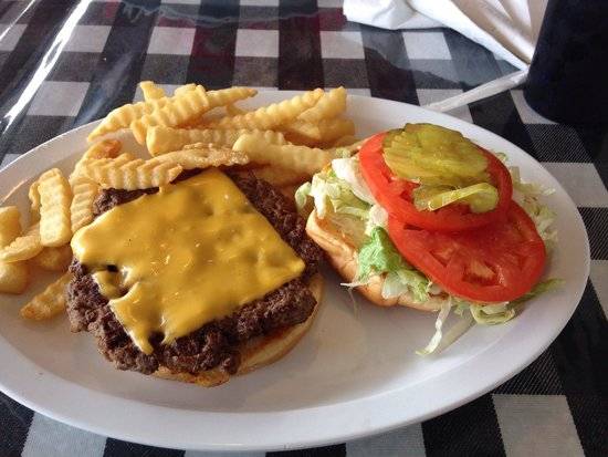 Christis Cafe | cafe | 12810 Dixie Hwy, Valley Station, KY 40272, USA | 5029373110 OR +1 502-937-3110