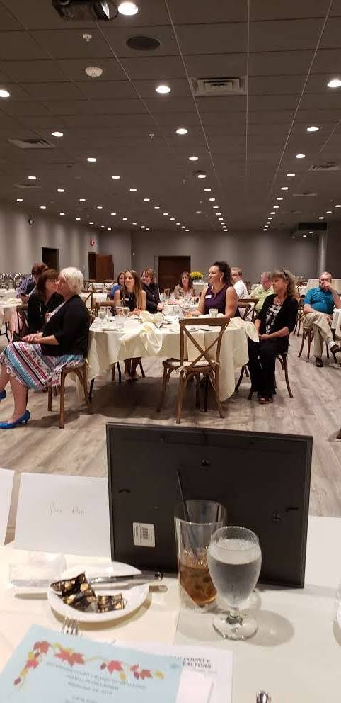 Jefferson Golf Course - Neighbors Grill & Pizza | restaurant | 216 Golf Dr, Jefferson, WI 53549, USA | 9206742965 OR +1 920-674-2965