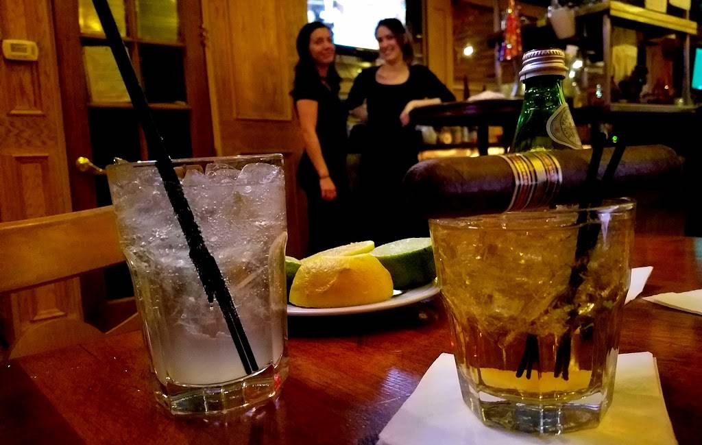 Nectars | restaurant | 4135 Orchard Lake Rd, Orchard Lake, MI 48323, USA | 2488517777 OR +1 248-851-7777