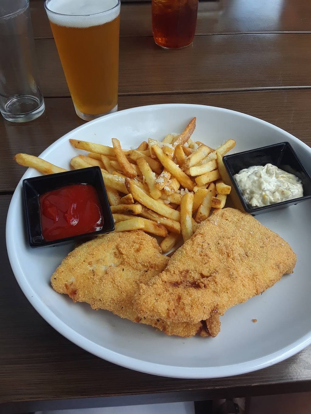 Leroys Southern Kitchen & Bar | restaurant | 201 W Marion Ave, Punta Gorda, FL 33950, USA | 9415052489 OR +1 941-505-2489