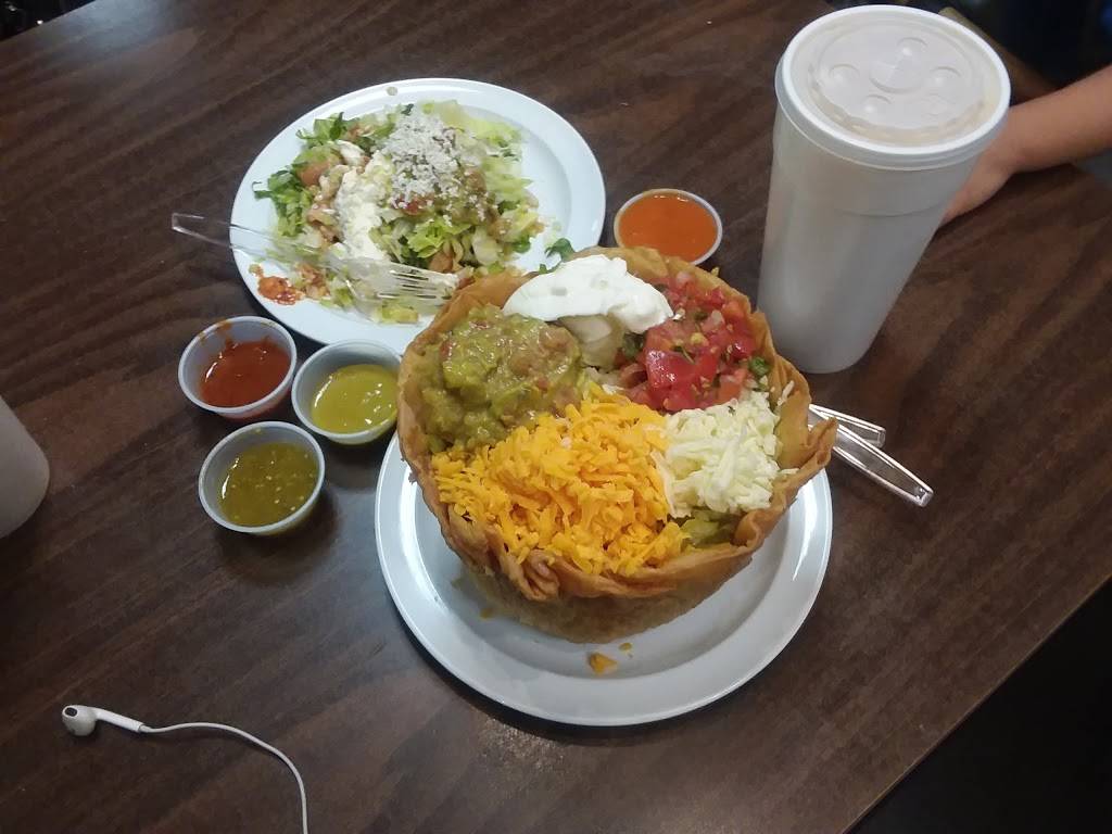 Los Primos Cantina | restaurant | 10176 Adams Ave, Huntington Beach, CA 92646, USA | 7149627735 OR +1 714-962-7735