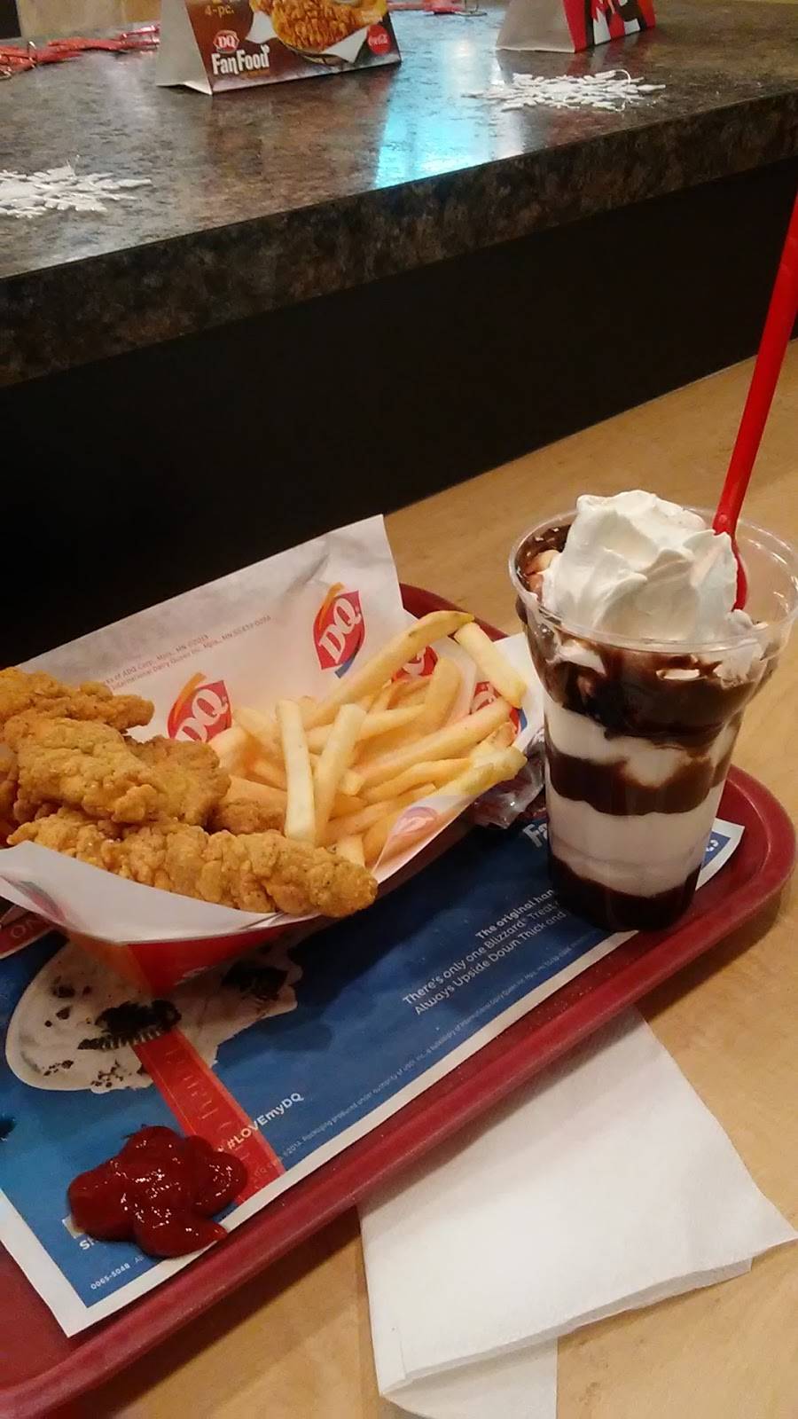 Dairy Queen Grill & Chill | restaurant | 715 Portage Trail, Cuyahoga Falls, OH 44221, USA | 3309280246 OR +1 330-928-0246