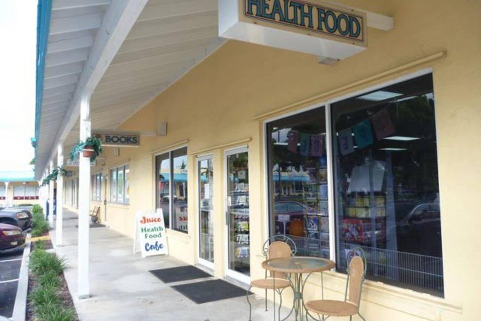 Food For Thought | restaurant | 5800 Overseas Hwy #23, Marathon, FL 33050, USA | 3057433297 OR +1 305-743-3297