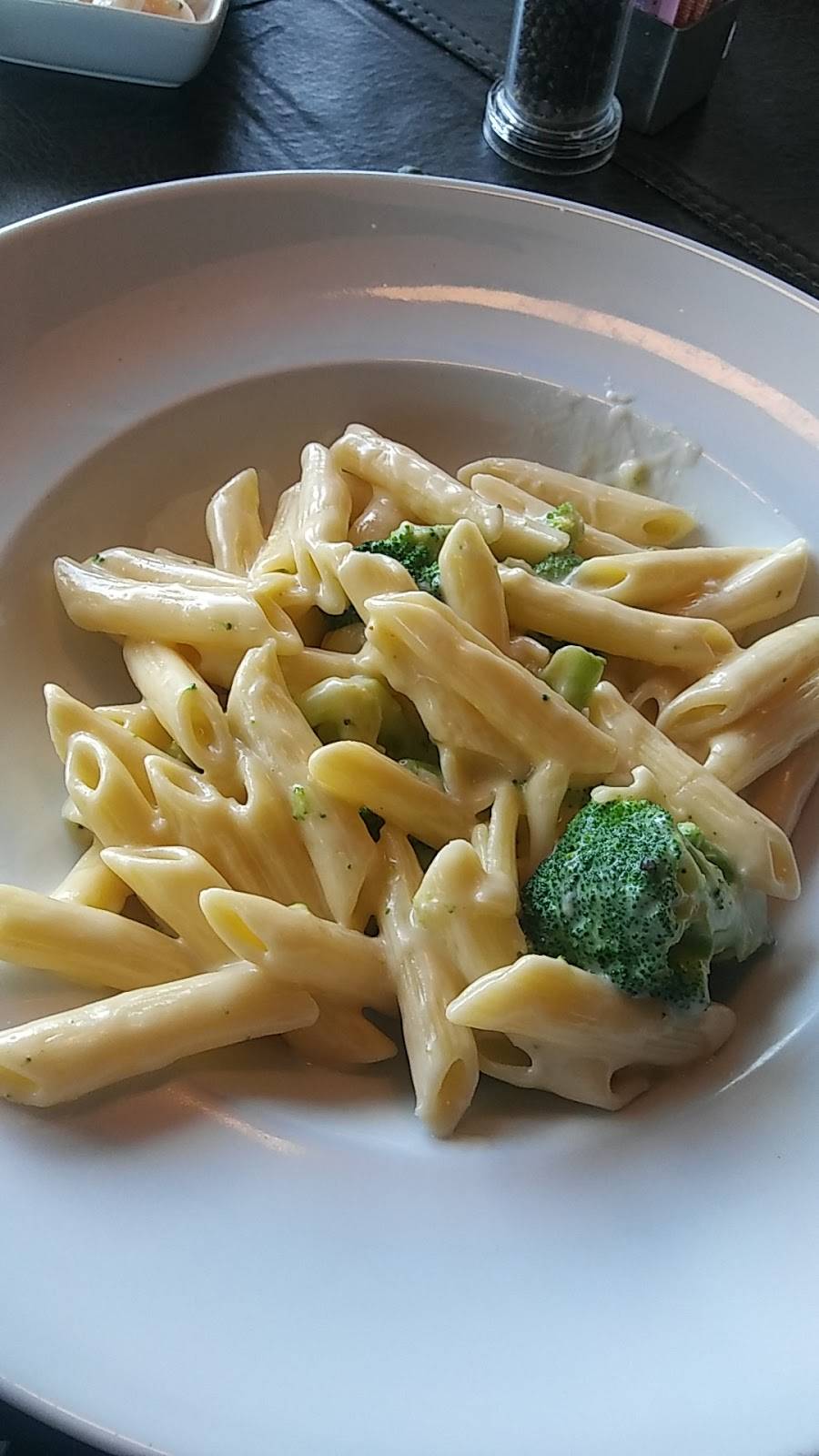 Ruby Tuesday | restaurant | 1271 FL-7, Royal Palm Beach, FL 33411, USA | 5613838200 OR +1 561-383-8200