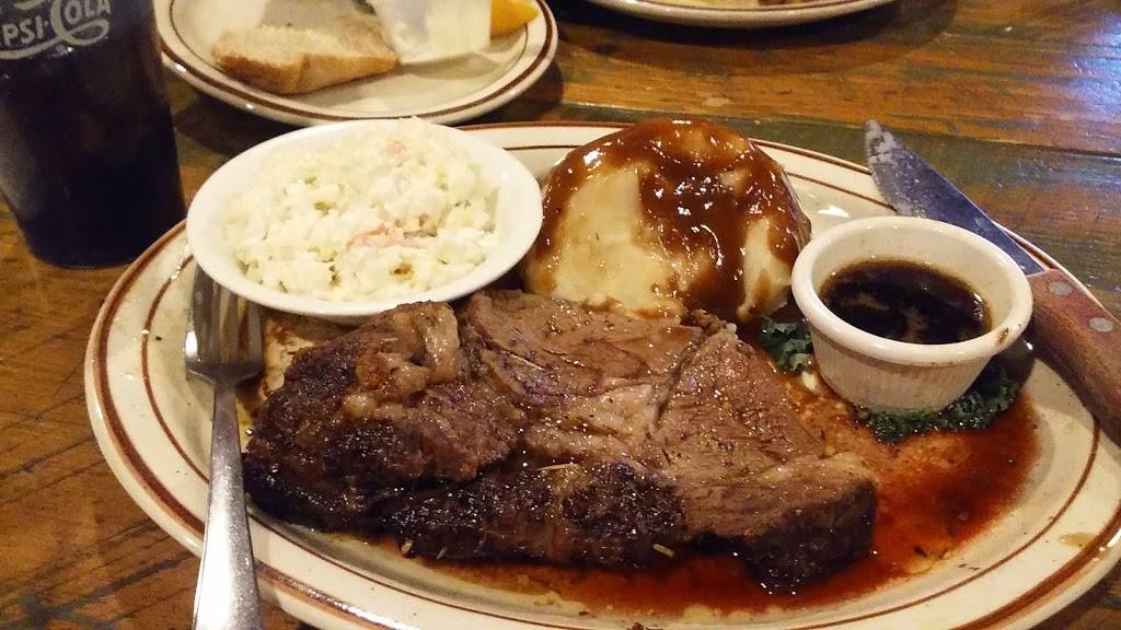 Lisas China Dine-ah | restaurant | 281 Lakeview Dr, South China, ME 04358, USA | 2074455700 OR +1 207-445-5700